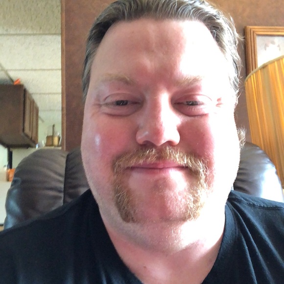 Meet your Posher, Lonny - Picture 1 of 1